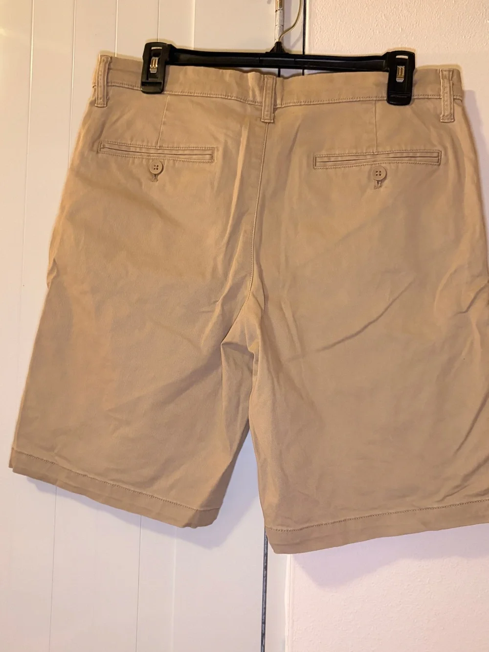 Men's Flat Front Chino Shorts in Khaki - Picture 2 of 4